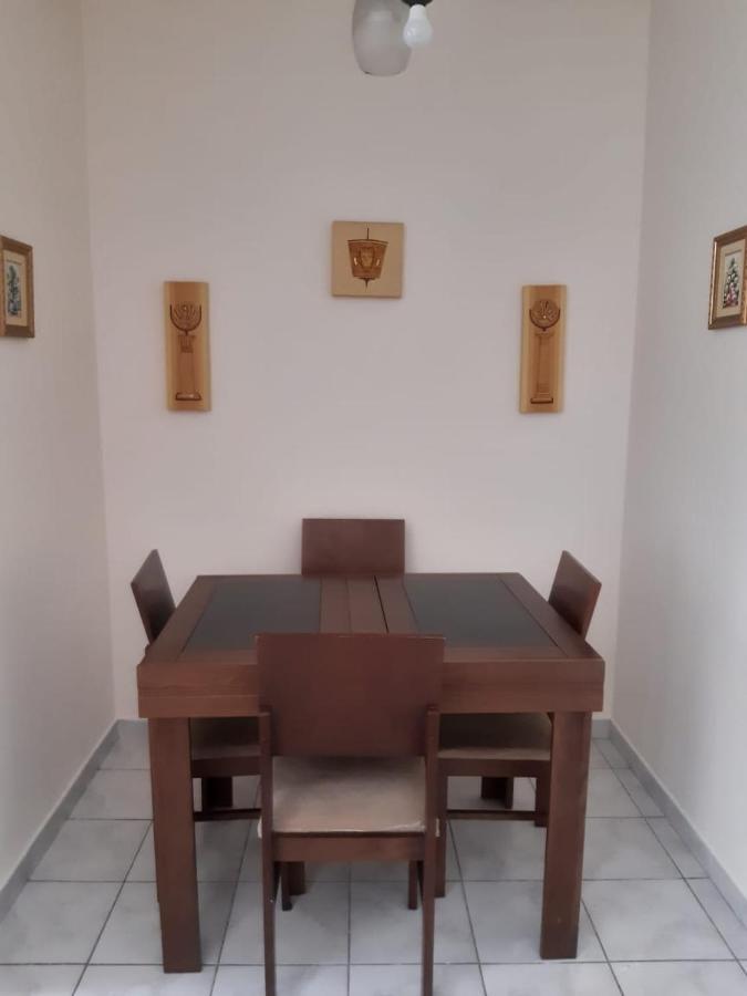 Apartamento Para Veraneio グァルジャー エクステリア 写真